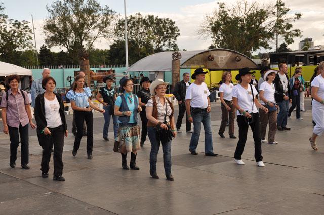 min 2012 07 06 tours 094
